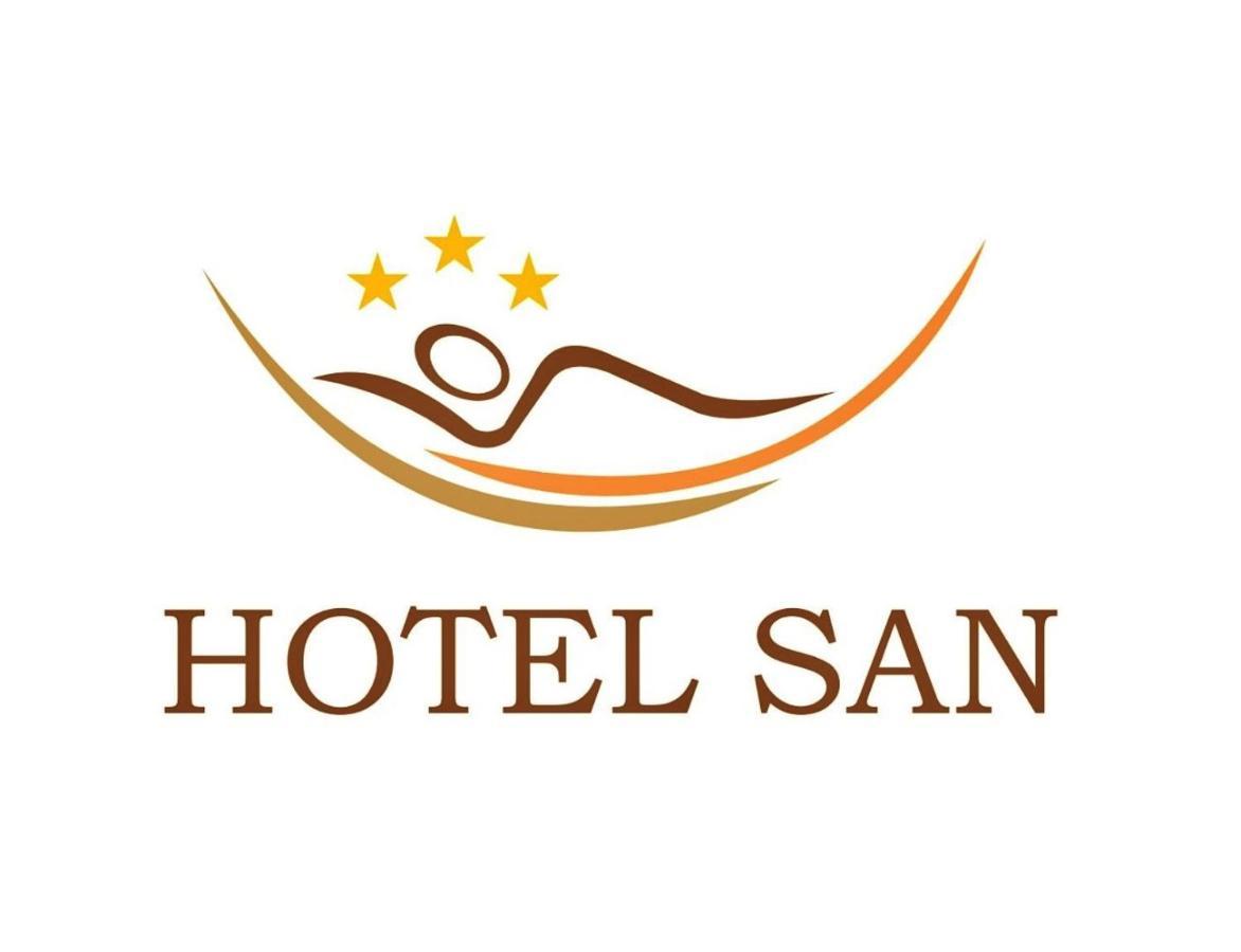 Hotel San トレビニエ エクステリア 写真